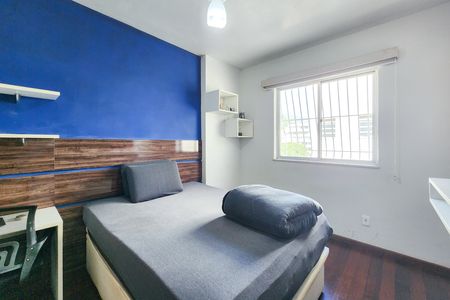 Apartamento à venda com 93m², 2 quartos e 2 vagas Apartamento à venda com 93m², 2 quartos e 2 vagasQuarto