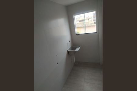 Área de Serviço de apartamento para alugar com 2 quartos, 68m² em Terra Firme, Rio das Ostras
