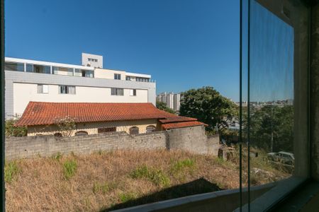 Casa à venda com 3 quartos, 180m² em Paquetá, Belo Horizonte