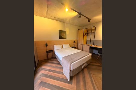 Apartamento à venda com 28m², 1 quarto e sem vaga Apartamento à venda com 28m², 1 quarto e sem vagaSala/Quarto