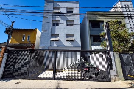 Apartamento para alugar com 75m², 2 quartos e sem vaga Apartamento para alugar com 75m², 2 quartos e sem vagaFachada