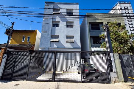 Apartamento para alugar com 75m², 2 quartos e sem vaga Apartamento para alugar com 75m², 2 quartos e sem vagaFachada