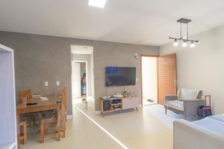 Casa de condomínio para alugar com 187m², 2 quartos e 2 vagas