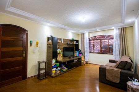Casa à venda com 3 quartos, 187m² em Centreville, Santo André