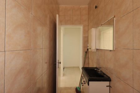 Banheiro de casa para alugar com 1 quarto, 50m² em Vila Apiai, Santo André