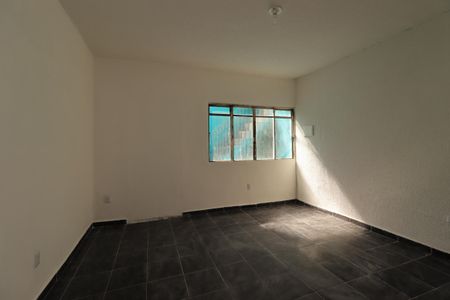 Sala / Quarto de casa para alugar com 1 quarto, 50m² em Vila Apiai, Santo André