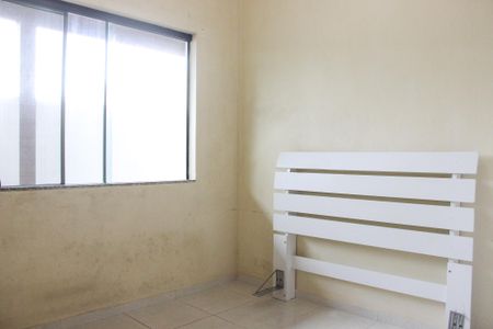Quarto de apartamento para alugar com 1 quarto, 40m² em Jardim Excelcior, Cabo Frio