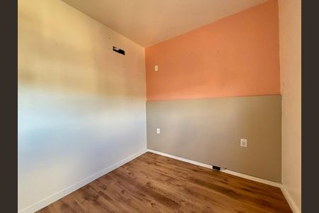 Quarto 2 de apartamento para alugar com 2 quartos, 58m² em Medianeira, Porto Alegre