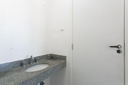 Apartamento para alugar com 33m², 2 quartos e sem vaga Apartamento para alugar com 33m², 2 quartos e sem vagaBanheiro - Lavatório