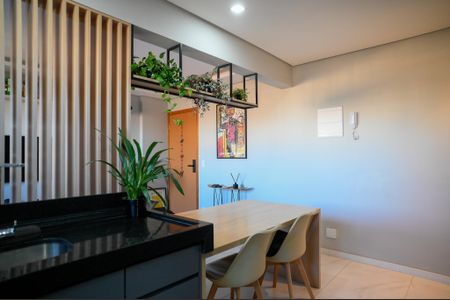 Cozinha de apartamento para alugar com 2 quartos, 55m² em Vila Marte, São Paulo