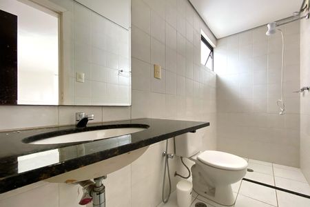 Apartamento para alugar com 134m², 2 quartos e 2 vagas Apartamento para alugar com 134m², 2 quartos e 2 vagasBanheiro cobertura