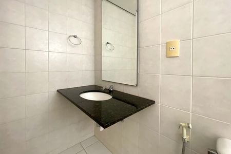 Apartamento para alugar com 134m², 2 quartos e 2 vagas Apartamento para alugar com 134m², 2 quartos e 2 vagasBanheiro cobertura