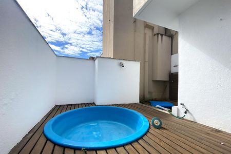 Apartamento para alugar com 134m², 2 quartos e 2 vagas Apartamento para alugar com 134m², 2 quartos e 2 vagasPiscina