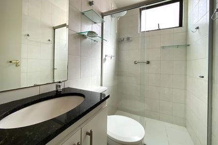 Apartamento para alugar com 134m², 2 quartos e 2 vagas Apartamento para alugar com 134m², 2 quartos e 2 vagasBanheiro
