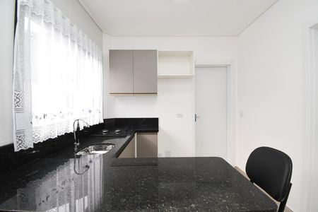 Sala/Cozinha de kitnet/studio para alugar com 1 quarto, 26m² em Cajuru, Curitiba