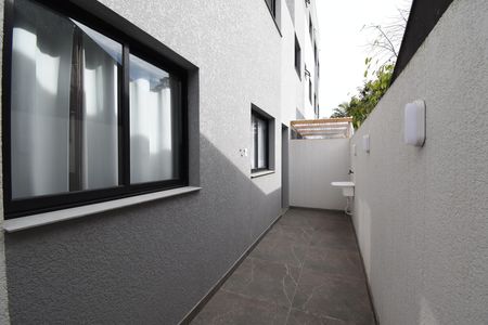 Área de Serviço de kitnet/studio para alugar com 1 quarto, 26m² em Cajuru, Curitiba