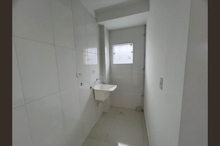 Área de Serviço de apartamento para alugar com 2 quartos, 47m² em Jardim Santa Lidia, Mauá