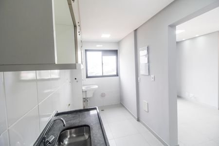 Cozinha de apartamento para alugar com 2 quartos, 55m² em Vila Sao Luiz (valparaizo), Barueri