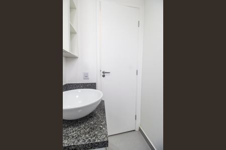 Banheiro de apartamento para alugar com 2 quartos, 55m² em Vila Sao Luiz (valparaizo), Barueri