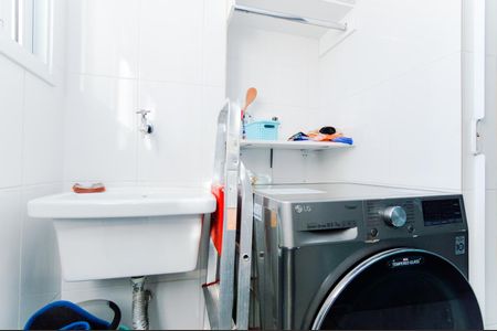 Apartamento à venda com 58m², 2 quartos e 1 vagaÁrea de Serviço