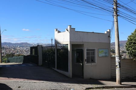 Apartamento para alugar com 47m², 2 quartos e 1 vagaFachada