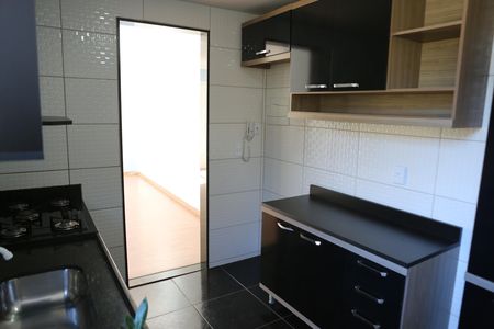 Apartamento para alugar com 47m², 2 quartos e 1 vagaCozinha e Área de Serviço
