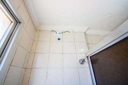 Apartamento à venda com 50m², 2 quartos e 1 vaga Apartamento à venda com 50m², 2 quartos e 1 vagaBanheiro