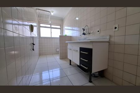 Cozinha de apartamento para alugar com 2 quartos, 50m² em Cidade São Jorge, Santo André