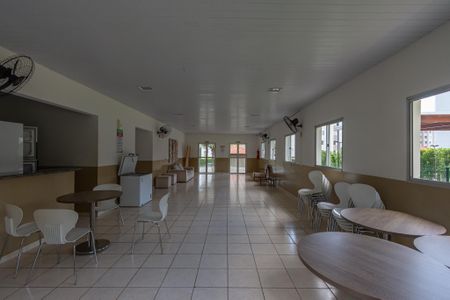 Apartamento à venda com 46m², 2 quartos e 1 vaga Apartamento à venda com 46m², 2 quartos e 1 vagaÁrea comum - Salão de festas