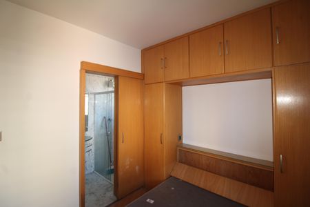 Apartamento à venda com 82m², 3 quartos e 2 vagasSuíte