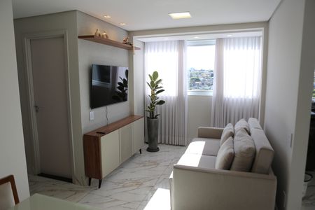 Apartamento à venda com 52m², 2 quartos e 1 vagaSala