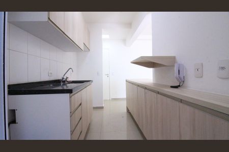 Apartamento para alugar com 77m², 2 quartos e 2 vagas