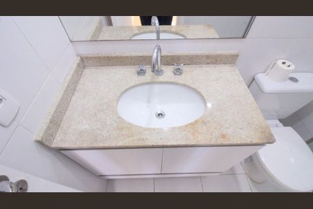 Apartamento para alugar com 77m², 2 quartos e 2 vagas