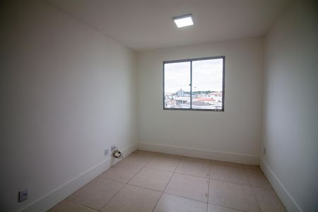 Sala de apartamento para alugar com 2 quartos, 39m² em Jardim Casablanca, São Paulo
