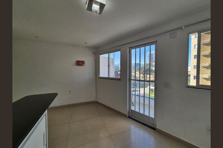 Apartamento à venda com 22m², 2 quartos e sem vaga