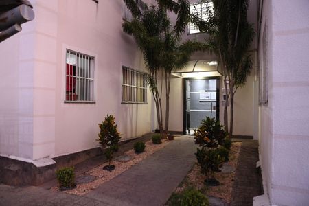 Apartamento para alugar com 45m², 2 quartos e 1 vagaÁrea comum