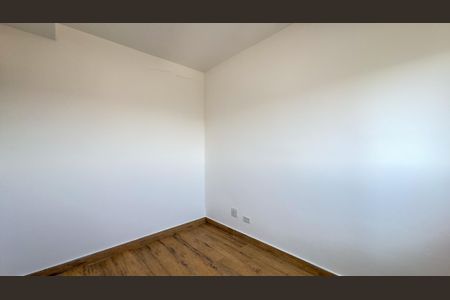 Quarto 1 de apartamento para alugar com 2 quartos, 42m² em Vila das Belezas, São Paulo
