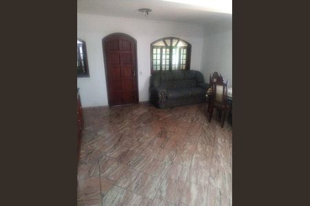 Casa à venda com 4 quartos, 253m² em Butantã, São Paulo