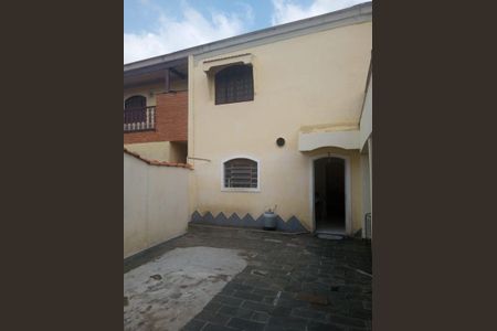 Casa à venda com 4 quartos, 253m² em Butantã, São Paulo