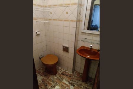 Casa à venda com 4 quartos, 253m² em Butantã, São Paulo
