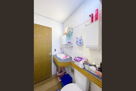 Banheiro  de apartamento para alugar com 2 quartos, 70m² em Tirol, Contagem