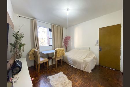 Sala de apartamento para alugar com 2 quartos, 70m² em Tirol, Contagem