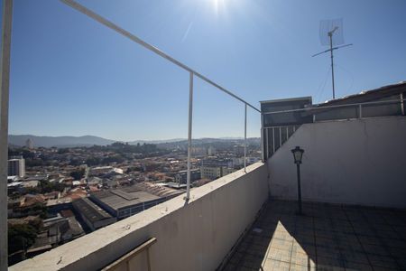 Apartamento para alugar com 149m², 4 quartos e 2 vagas Apartamento para alugar com 149m², 4 quartos e 2 vagasTerraço