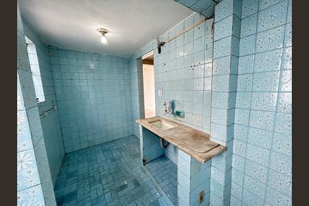 Cozinha de apartamento para alugar com 2 quartos, 63m² em Inhaúma, Rio de Janeiro