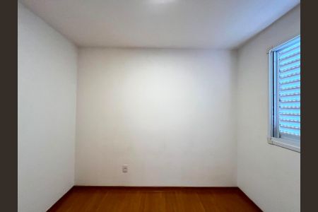 Quarto 2 de apartamento para alugar com 2 quartos, 43m² em Fundacao da Casa Popular, Campinas