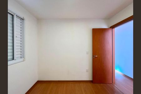 Apartamento para alugar com 43m², 2 quartos e 1 vagaQuarto 2
