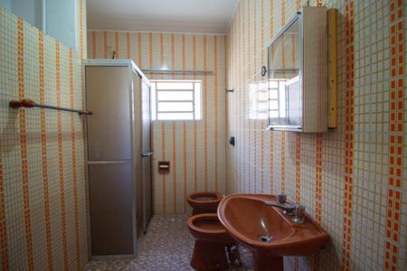 Casa para alugar com 92m², 3 quartos e 1 vaga Casa para alugar com 92m², 3 quartos e 1 vagaBanheiro