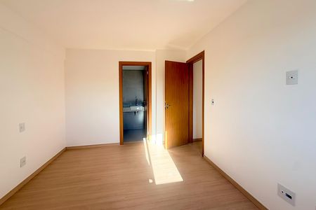 Suite de apartamento à venda com 3 quartos, 85m² em Dona Clara, Belo Horizonte