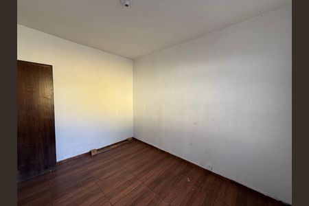 Casa para alugar com 360m², 4 quartos e 3 vagas Casa para alugar com 360m², 4 quartos e 3 vagasQuarto 2
