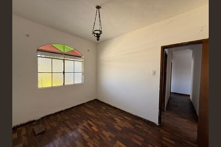 Casa para alugar com 360m², 4 quartos e 3 vagas Casa para alugar com 360m², 4 quartos e 3 vagasQuarto